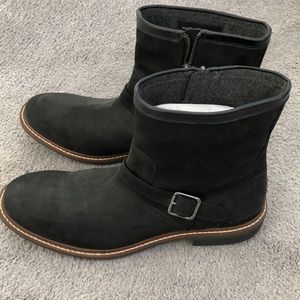 Men’s black suade Cole Hann boots